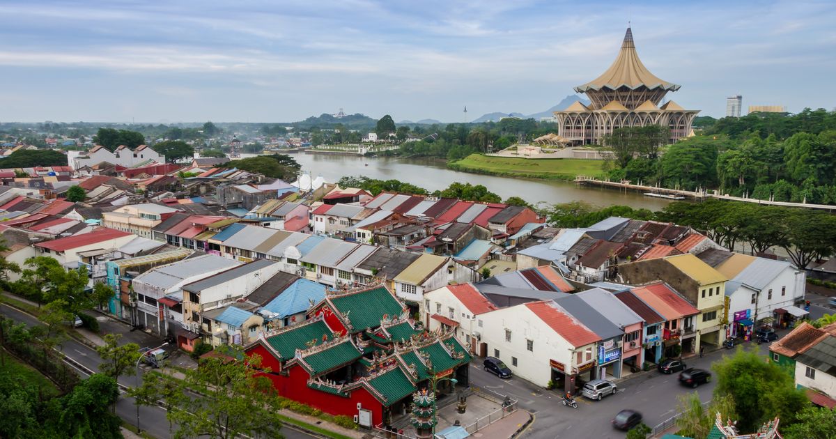 check Kuching deals on Traveloka